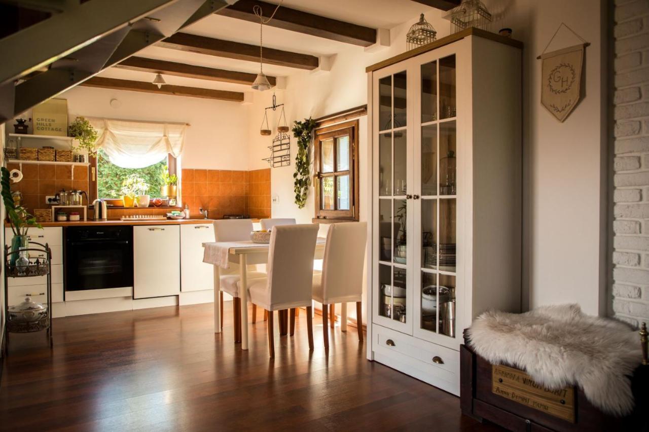 Green Hills Cottage In Zagorje With Magnificent View Ravnice-Desinicke Екстериор снимка